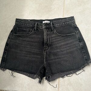 GOOD AMERICAN SHORTS